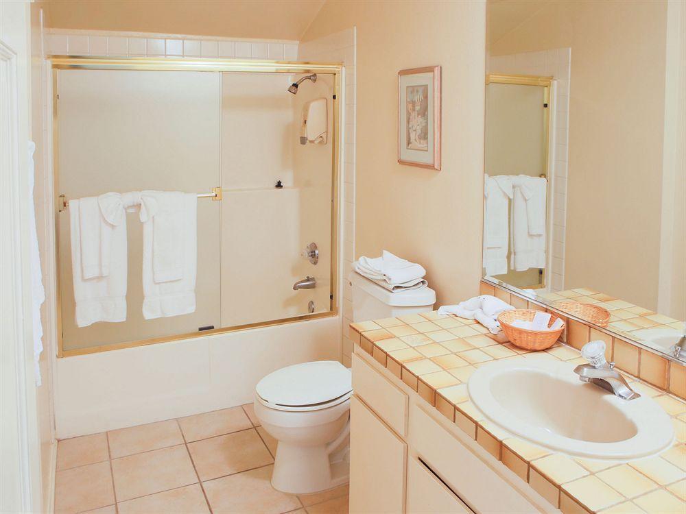 Apartment Channel Island Shores