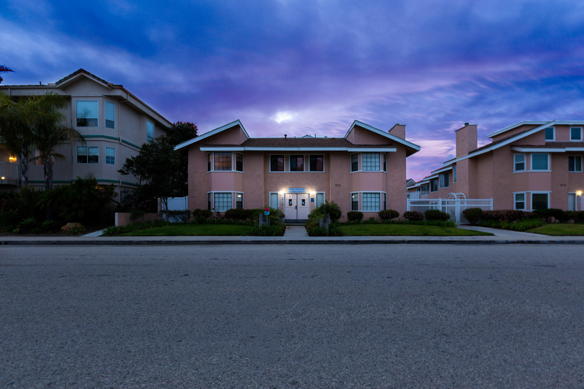 Apartment Channel Island Shores