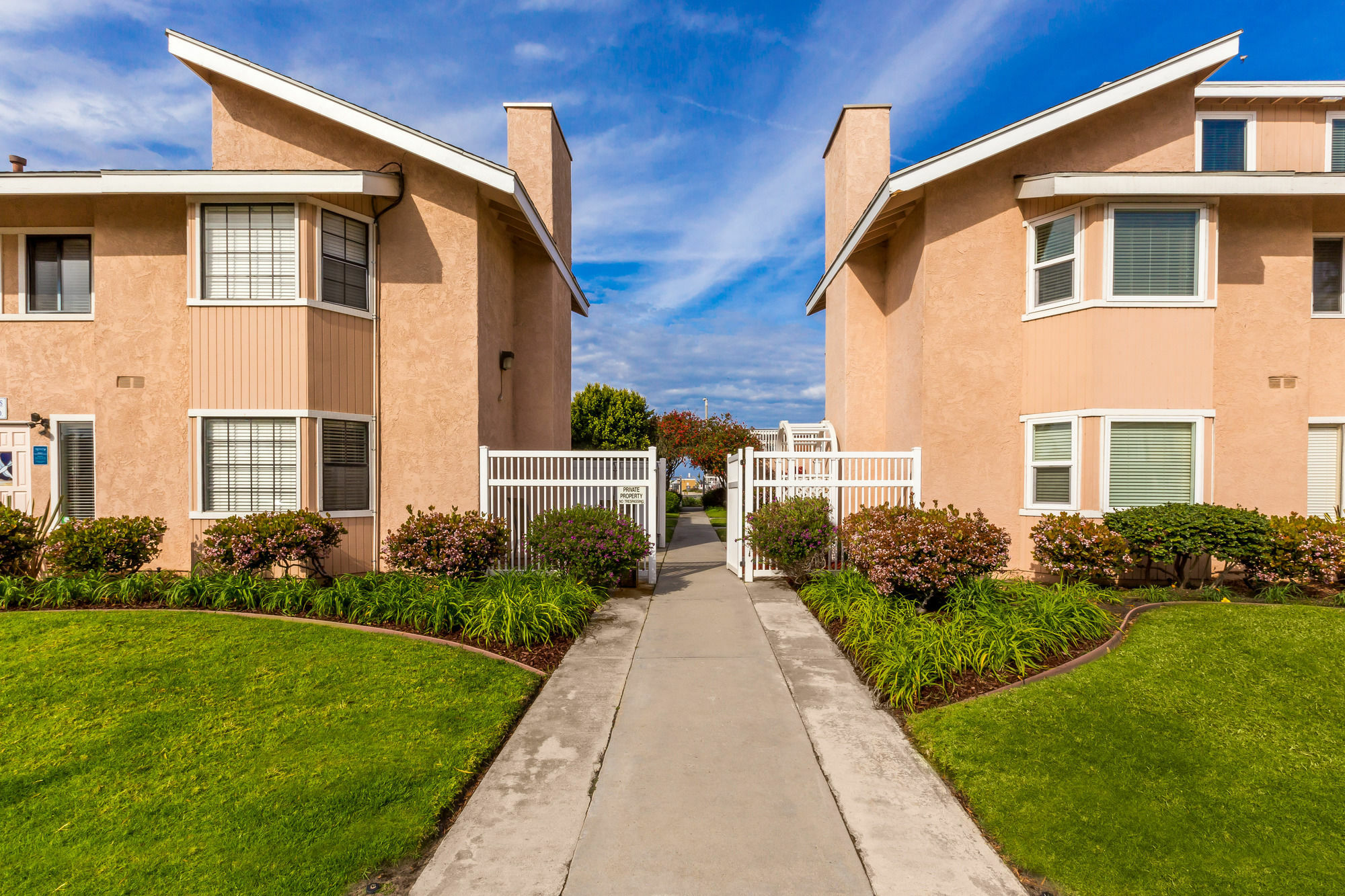 Apartment Channel Island Shores